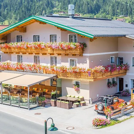 Schnitzl-eck Flachau