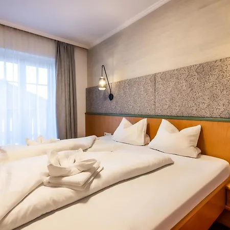 شنيتزل-إيك 3*