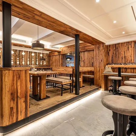 Schnitzl-eck Gæstehus 3*