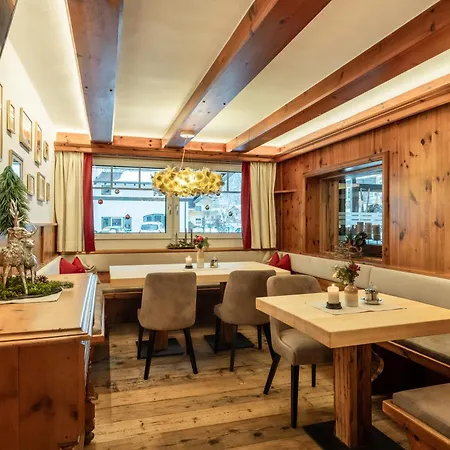 Schnitzl-eck Flachau