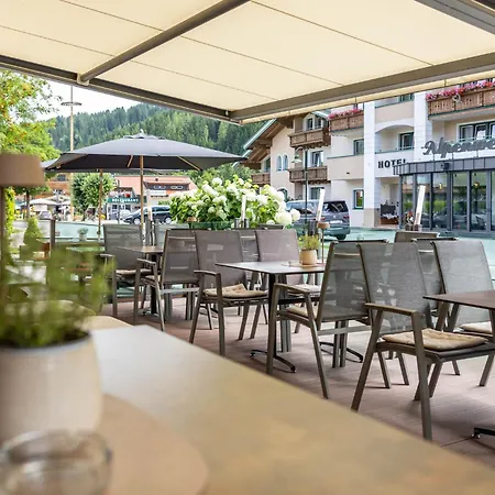 Schnitzl-eck Flachau