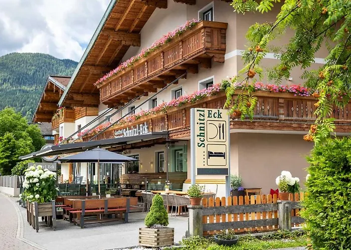 Konukevi Schnitzl-eck Flachau